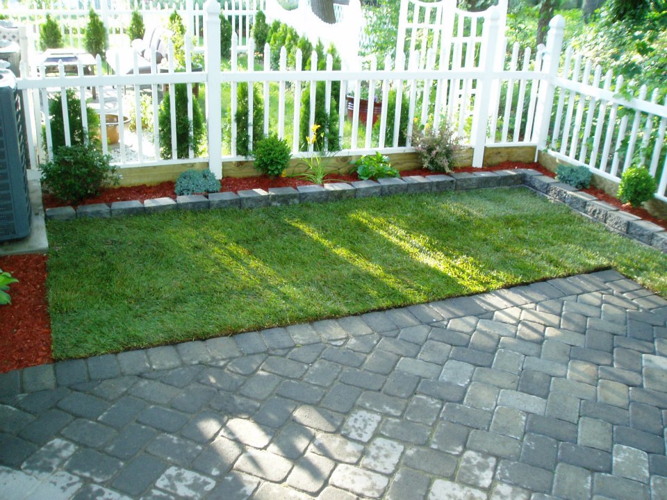 landscaping backyard patio idea